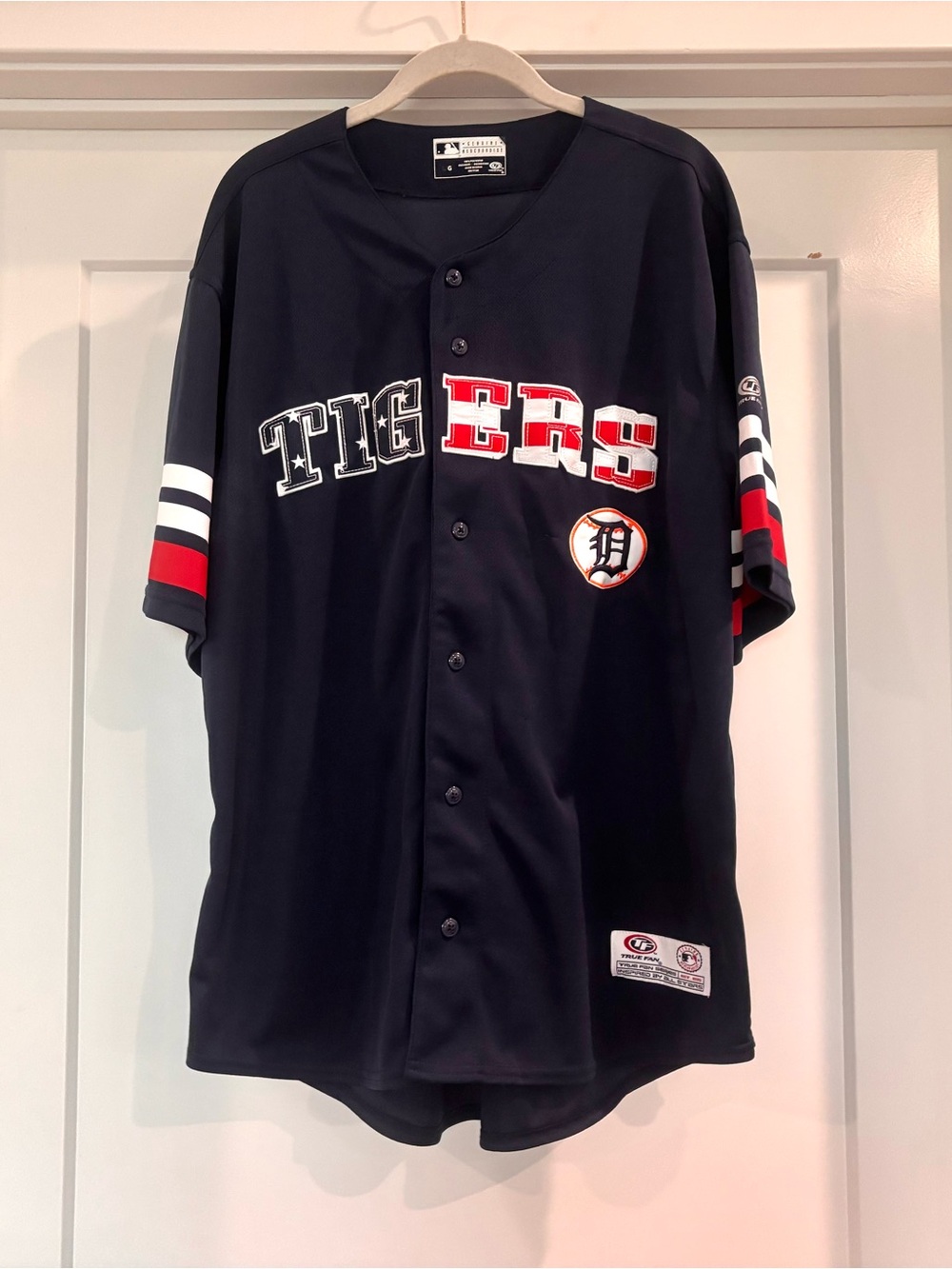 Detroit Tigers MLB Genuine Merchandise Navy Blue Button Up Jersey- Sz L